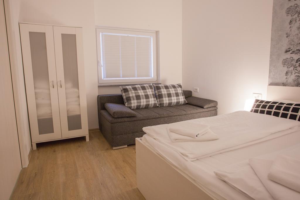 Shishka Apartment